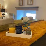 Number 1 Place Pyrene, 2 Bedroom Duplex, Luxury フォワ