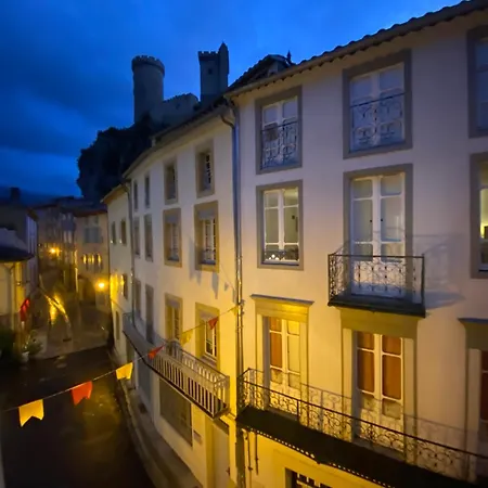 Number 1 Place Pyrene, 2 Bedroom Duplex, Luxury Foix