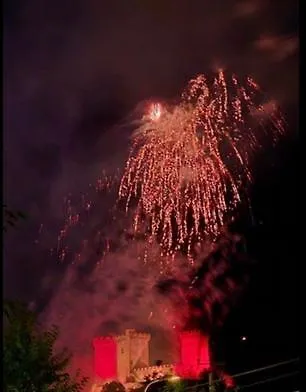 Number 1 Place Pyrene, 2 Bedroom Duplex, Luxury *