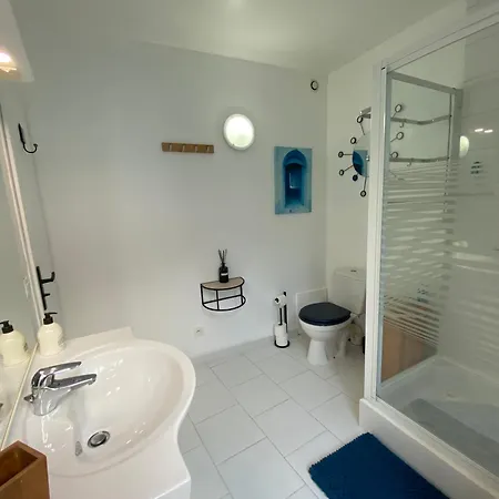 Number 1 Place Pyrene, 2 Bedroom Duplex, Luxury