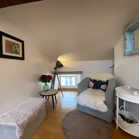 Number 1 Place Pyrene, 2 Bedroom Duplex, Luxury Appartamento