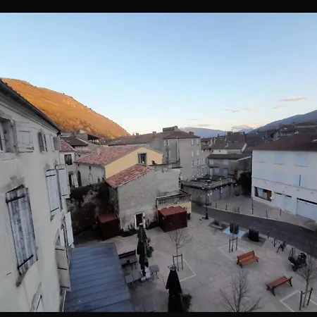 Number 1 Place Pyrene, 2 Bedroom Duplex, Luxury