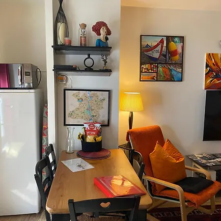 Appartement Number 1 Place Pyrene, 2 Bedroom Duplex, Luxury *