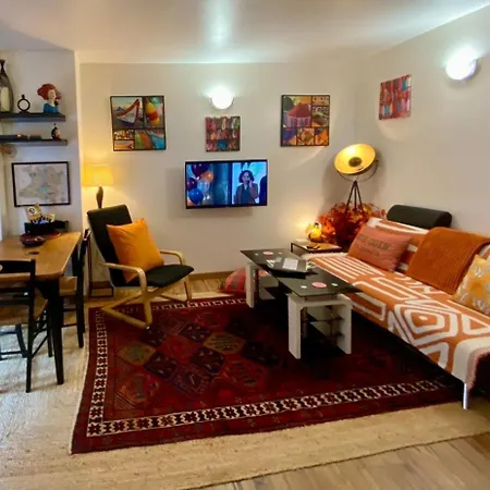 Appartement Number 1 Place Pyrene, 2 Bedroom Duplex, Luxury Foix