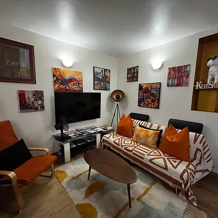 Number 1 Place Pyrene, 2 Bedroom Duplex, Luxury