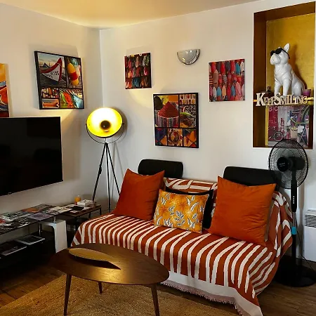 Number 1 Place Pyrene, 2 Bedroom Duplex, Luxury *