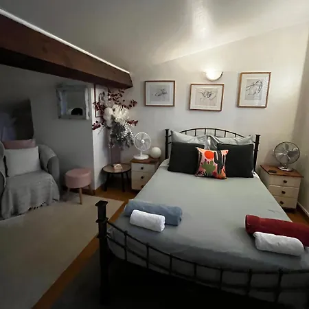 Appartement Number 1 Place Pyrene, 2 Bedroom Duplex, Luxury *